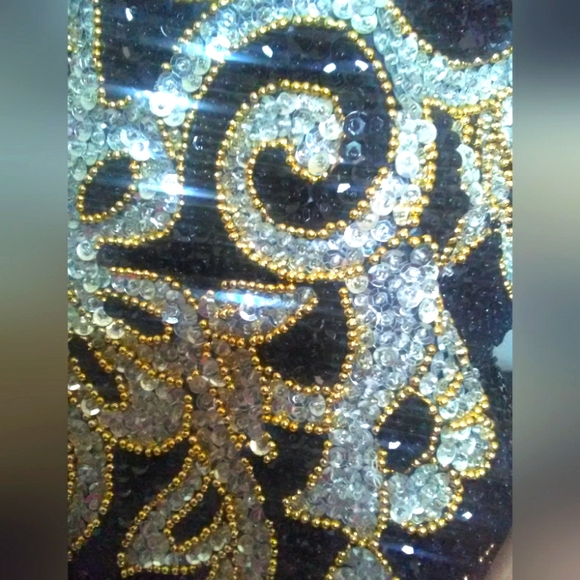 VINTAGE VEST BY BALI CHIC ONE SIZE? ADJ. BELT GOLD BLACK & SILVER BLING BLING !! - Picture 6 of 8